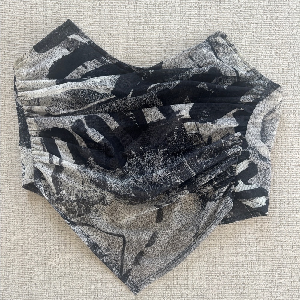 Miaou Abstract Black and Gray Patterned Top